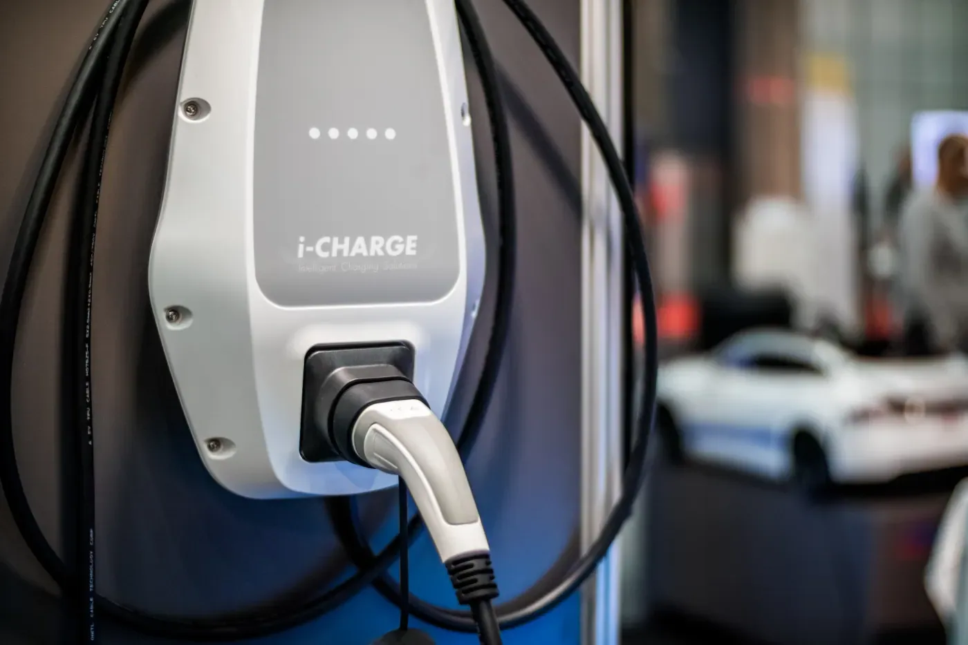 Borne de recharge IRVE à Montpellier