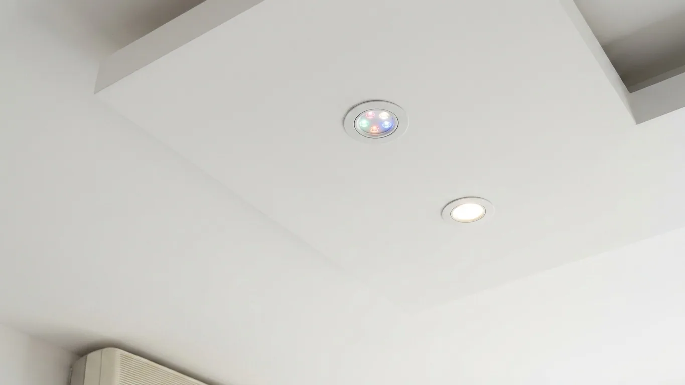 Éclairage LED et domotique à Montpellier — après (chantier 2) Éclairage LED et domotique à Montpellier — après (chantier 2)